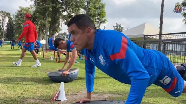 Chivas begin preparations for playoff game vs Puebla